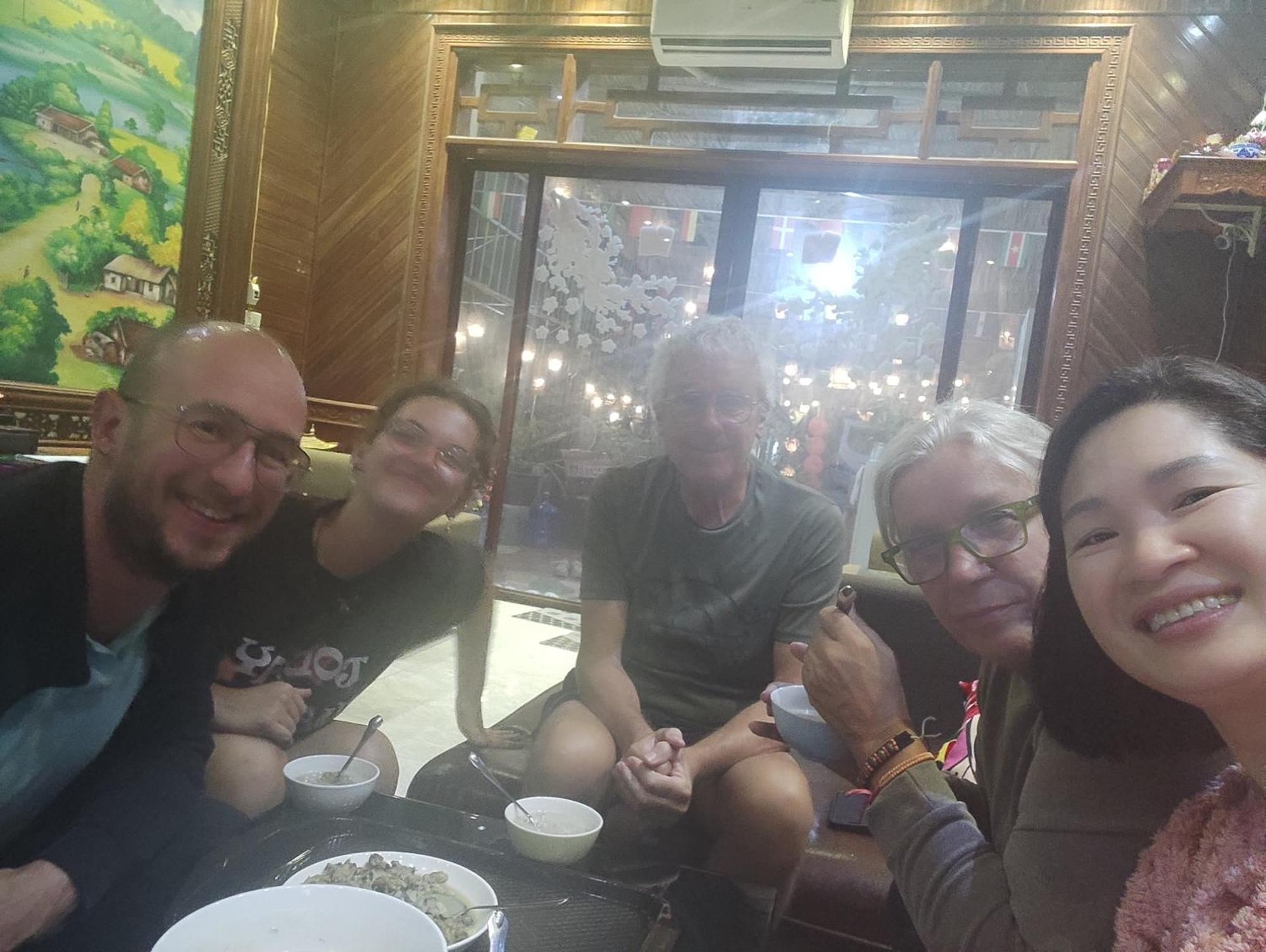Tam Coc Lights Hotel ニンビン エクステリア 写真